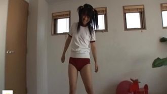 Kleines Mädchen Emiko-chan – Amateur Emiko-chan