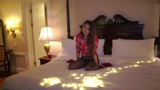 Guo Ge produzierte die Platinversion des Videos Goddess Xiao Hui’s Hazy Night Open Three Points 1080P HD Originalversion