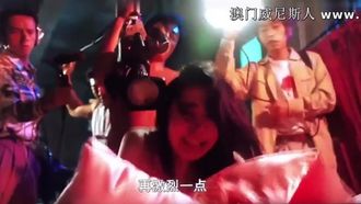 最新极品身材推特小姐姐『FlaSH闪爷』大尺度私拍合集流出 激情啪啪 完美露出 原版私拍90P 高清720P原版收藏 (1)