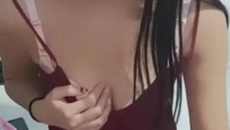 骚气少妇主播短裙红色网袜双人啪啪秀 舔JJ后入上位骑乘卫生间啪啪