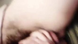 颜值不错身材超好短发巨乳美女主播 户外玩车震口交啪啪喜欢不要错