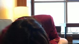 È raro che un'hostess della China Southern Airlines con un bel seno festeggi San Valentino, quindi il suo ragazzo coglie l'occasione per fare sesso appassionato~