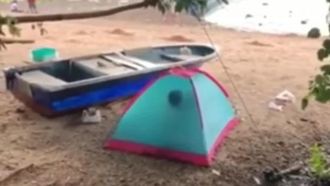 [香港] 海邊搭帳棚打野砲被拍下傳網～畫面不透明但激幹聲可大了！
