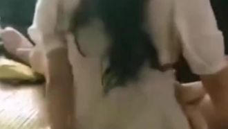 让自己结拜兄弟搞一下自己的老婆，才够义气