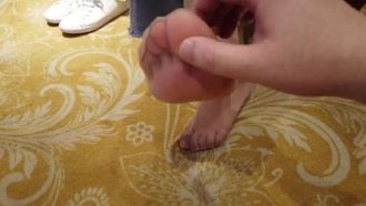 L'ultima celebrità di Twitter e il miglior selfie sessuale con le calze Yiyi dell'assistente di volo sono trapelati, giocare con un bel seno è davvero inebriante ~