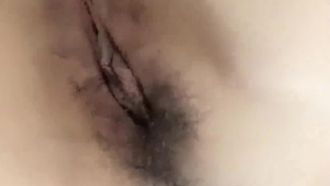 Die hübsche Moderatorin stellte ihre erstaunlichen Sexfähigkeiten zur Schau und die Väter im Internet waren schockiert!