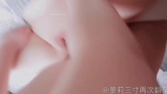 「3インチロリ巨乳」の初エッチ作品～2人のロリータが一緒に飛んでるなんて羨ましい～