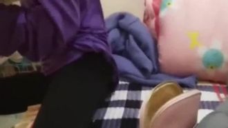 Non è sufficiente che la ragazza carina finisca di succhiare, non ha nemmeno dimenticato di prendere il vibratore per sentirsi così bene ~ Era così bello che si è persino dimenticata di trasmetterlo dal vivo!