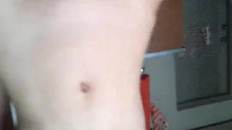 最新流出第一季台模Larisa超大尺度套图视频
