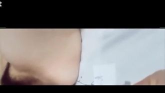Belle femme fait un trio dans un hôtel, baisée 9 fois en deux jours