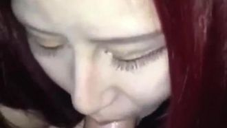 妖豔红髮妹口交