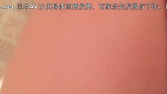 【百度クラウドからのリーク】新郎新婦は、姉妹のように仲が良かった二人の親友が同じ男を口にしていたことを発見した。