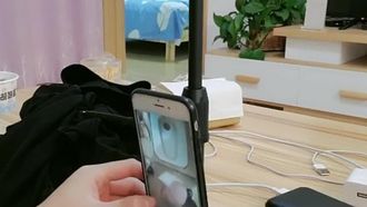 美乳の美しい小さな痴女「顔射スイートハート」は、誘惑に耐えられない美団配達員を誘惑し、コンドームなしで彼女を性交し、安全期間内に中出しします。