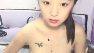 (新しいロリータ) セックスパートナーとセックス