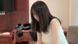 (你的嬌妹妹) 美乳主播穿上黑絲 忍不住乾了兩次