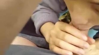 Os últimos estudantes estrangeiros vazados, Xiao Shu Qi e Liu Yue, foram completamente expostos durante sexo oral ao ar livre e convidados a ir para a floresta.