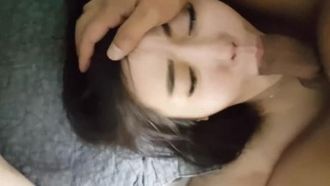 【超清专题】高颜值白肤大奶气质美女被猥琐男灌醉了想要睡觉强行搞醒插嘴口嗨啪啪下下到底娇喘呻吟这美女很有感觉