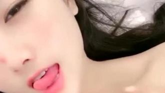 Video del selfie di Tian Tianzi 1