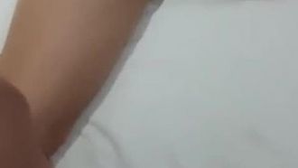 Boire une belle fille et la baiser