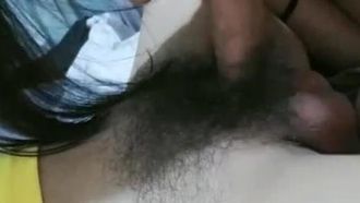 （顔射恋人）配達員を誘惑