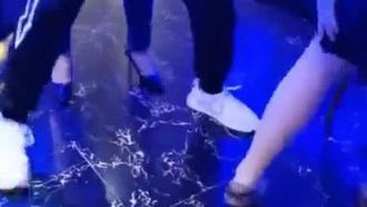(Gioventù piena di solitudine) Sesso pazzo nel bagno di KTV