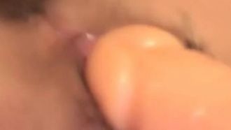 (球迷的奶球)極品美女自慰 呻吟聲好聽 淫水超多