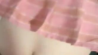(Urso Morango) Âncora peituda com cara de criança e duas tranças fazendo sexo