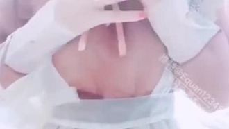 인터넷 연예인 소녀 배드독의 4월 신작 - 커피숍 메이드가 딜도로 주인을 맞이해요~