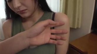 [Primeira foto] [Seios de grau SS] [Corpo sensível que se curva] Uma linda cuidadora que balança os seios G e se sente desesperada. Se você deixar o corpo glamoroso que é assediado sexualmente aos seus desejos e devorá-lo... Aplicativo AV online → Experiência AV filmando 1311