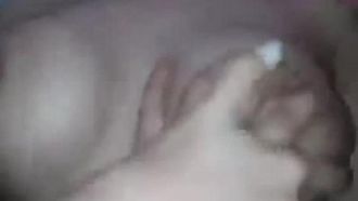 La migliore ragazza con un bel seno è stata scopata da un uomo tatuato senza preservativo finché non ha perso conoscenza, i suoi seni ondeggiavano così tanto~