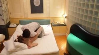 [中文] 離家出走的辣妹調情 8