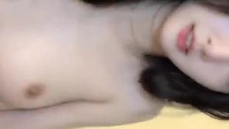 우아하고 아름다운 앵커 굴루가 생방송 버블구를 위해 바다로 나갑니다_궁극의 유혹 클로즈업_
