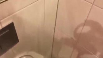 健身房搭訕香港長腿氣質混血女神直接到洗手間開操