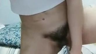 Fiquei com um estranho à meia-noite e o trouxe para casa para um ménage à trois. Irmão, tenho muita sorte. Duas putas lindas com seios lindos e buracos mágicos se revezaram para se foder em alta definição.