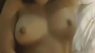 【流出】巨乳健身港女做愛淫片。