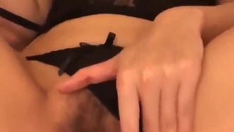 Date mit einer schönen jungen Frau in sexy Dessous
