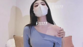 【扣扣傳媒】FSOG-069 91Fans 瑜珈妹妹有氧運動 不見星空