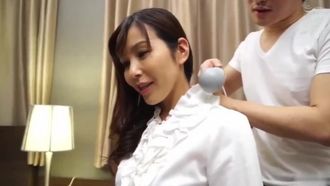 硬餅！把臉露出來！在三田接50多歲的人！