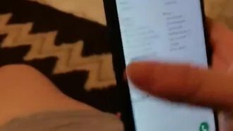 Scopa professionalmente una straniera con grandi seni e culo grosso, una bellissima ragazza pelosa online, dopo aver mangiato, la scopa