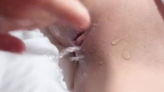 [Der Hintergarten der Königin] Der Pate der erotischen Massage – Drei-Sekunden-Squirting-Fähigkeit