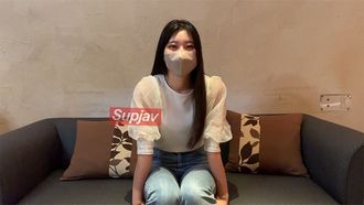 FC2PPV 4092421 [Edición Extra] Un oficinista de 24 años con un hermoso cabello negro. Es tan sensible que no para de convulsionar de principio a fin y correrse lascivamente → Una cantidad enorme de creampie. [Sí]