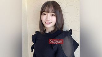 FC2PPV 3139242 Karin-chan ha 1 persona esperta e oltre 100.000 follower! E-cup bel seno di un'età che ti fa venir voglia di allungarti e ammirare il mondo degli adulti!