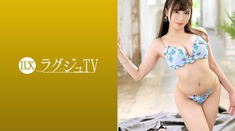 259LUXU-1336 ラグジュTV 1338 オトナ可愛い奥様がセックスレスでラグジュTVに応募！インタビューで見せる明るい笑顔は本番が始まると一変！濃厚なディープキスと電マ責めで全身痙攣！豊満な乳房と勃起した乳首を晒し、割れ目からマン汁を溢れさせて、美味そうに他人棒を咥える淫乱妻に！？さらに挿入されれば限界までイキ悶える！