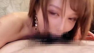 Amano Risa kann es wärmstens empfehlen! Japans schönste Schlampe Ririsu, P2-Sexkollektion, gutes Aussehen, rein und kokett, erstklassig gedämpfte, brötchenrosa Muschi, das Stärkste ist das Spritzen