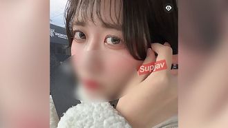 FC2PPV 4404507 No. 74 小花 18 歲剛童貞時，我們摘下彼此的面具，認真地做愛[小花第 8 次]