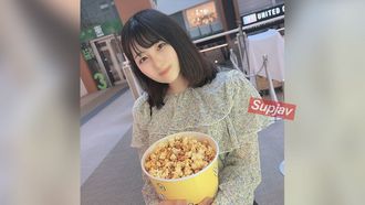 FC2PPV 4482295 首次拍摄/脸部登场！ ！限时3天！ ！一个健康的新护理员，为在大自然包围的和平土地上长大的人们奉献了一切……她利用她诚实的性格，做了她的第一次中出！ ！