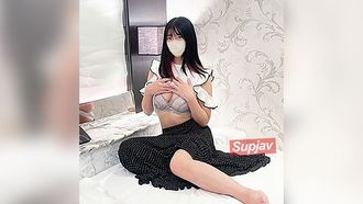 FC2PPV 4559153 [Uncensored/Bella studentessa universitaria di musica] Intenso sesso gonzo con una giovane studentessa universitaria di musica ordinata e pulita con un seno super bello e un corpo snello e una bellezza erotica che lo sente con il suo cervello destro e piange continuamente!!