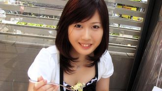 GAREA 918yuki 918YUKI, ein sauberes und masochistisches College-Mädchen, das ständig abspritzt