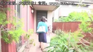 過ぎて母娘家庭と再婚し、経済的理由で逆らえない連れ子の若い躰を玩具にして、究極の母娘二輪車を楽しむ 梨々花