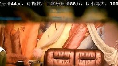 5719-艺术主题宾馆长发背带裤眼镜文艺学姐美丽大方典